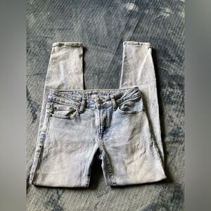 American Eagle brand, skinny, light wash, 29 x 32, stretch, comfortable jeans